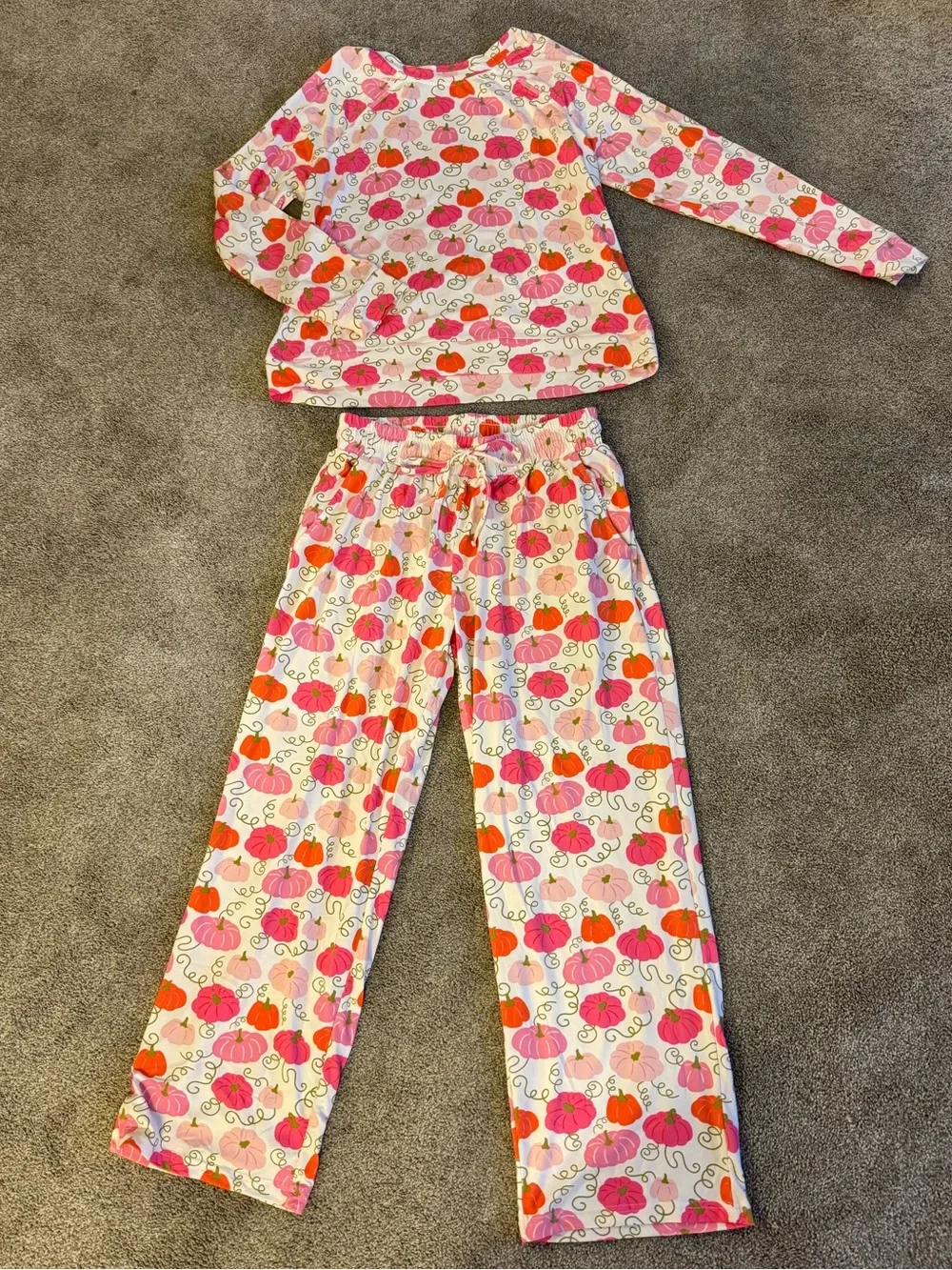 Mary Square soft pajama